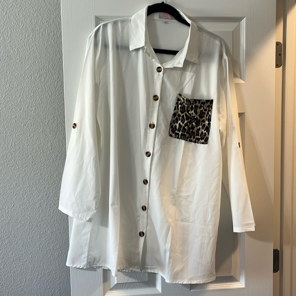 C+D+M Boutique Button Up with Leopard Pocket